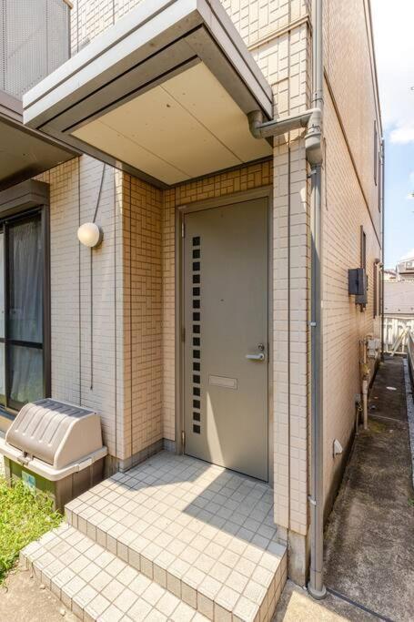 三宿1丁目 *